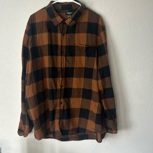 Black and brown men’s polo